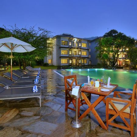 Hotel Barahi Pokhara Exterior foto