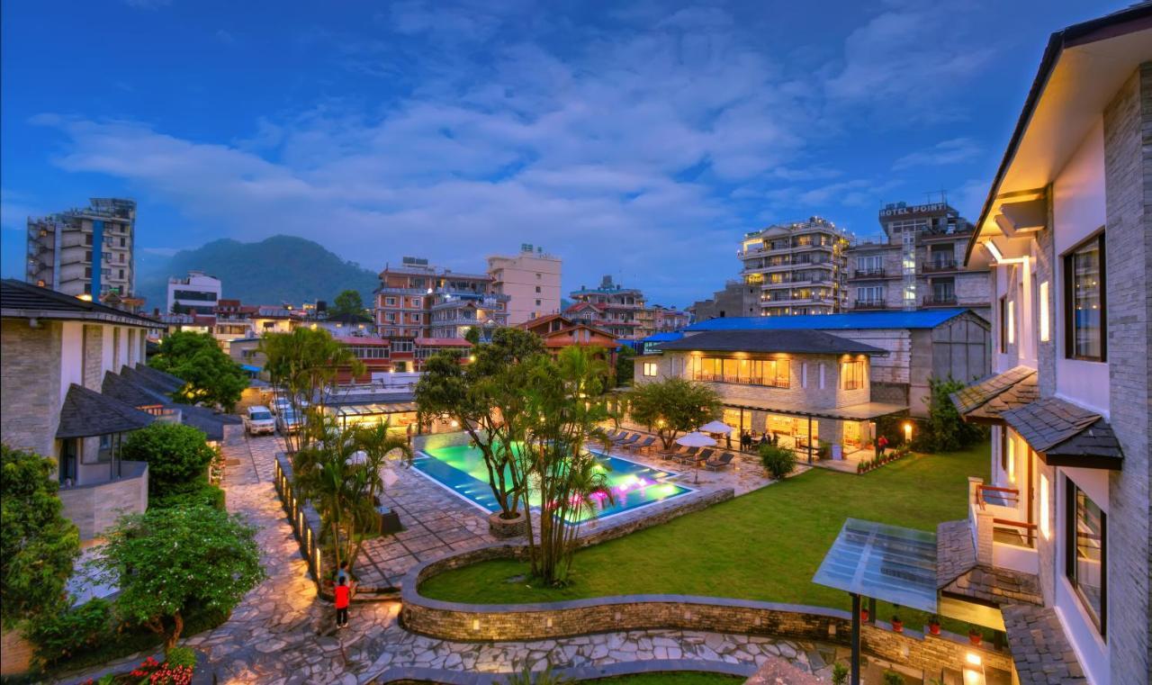 Hotel Barahi Pokhara Exterior foto